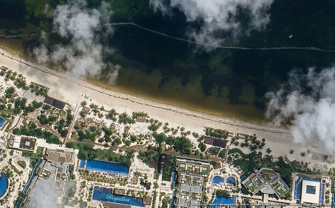 Ilustración aérea de Royalton Riviera Cancún, Puerto Morelos (playa Riviera Cancun Norte), Caribe Mexicano