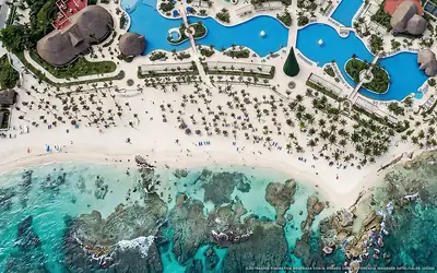 Illustrazione aerea di Barceló Maya Tropical, Puerto Aventuras (spiaggia Playa Cordoba), Caraibi messicani