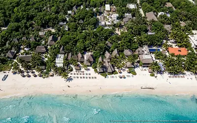 Illustrazione aerea di Casa Violeta, Tulum (spiaggia Playa Del Pueblo), Caraibi messicani