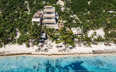 Illustrazione aerea di Chiringuito Tulum, Tulum (spiaggia Playa Del Pueblo), Caraibi messicani