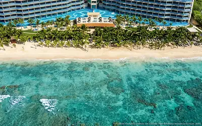 Illustration aérienne d'El Dorado Seaside Suites, Puerto Aventuras (plage Kantenah), Caraïbes mexicaines