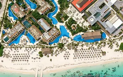 Illustrazione aerea di Excellence Riviera Cancún, Puerto Morelos (spiaggia Punta Caracol), Caraibi messicani