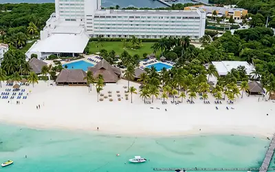 Illustration aérienne d'InterContinental Presidente Cancún, Cancún (plage Playa Ancha), Caraïbes mexicaines