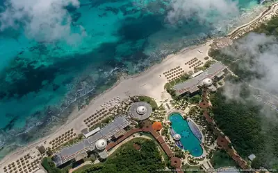 Illustrazione aerea di JOIA Paraíso by Iberostar, Puerto Morelos (spiaggia Playa Paraiso Puerto Morelos), Caraibi messicani