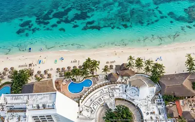 Illustrazione aerea di Melia Cozumel, Cozumel (spiaggia Punta Norte), Caraibi messicani