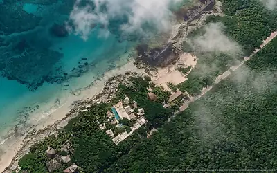 Illustrazione aerea di Mi Amor by La Zebra, Tulum (spiaggia Playa Papaya), Caraibi messicani