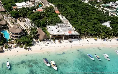 Illustrazione aerea di MK Hotel Beach, Playa del Carmen (spiaggia Playa El Recodo), Caraibi messicani