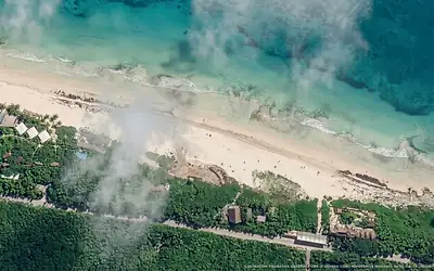 Illustrazione aerea di POCNA, Tulum (spiaggia Playa Condesa), Caraibi messicani