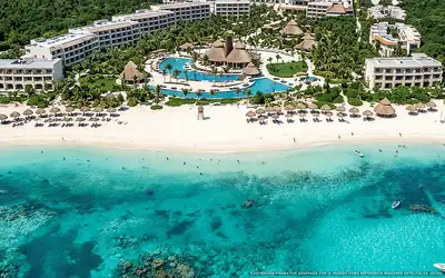 Illustrazione aerea di Secrets Maroma Beach Riviera Cancún, Puerto Morelos (spiaggia Punta Maroma), Caraibi messicani
