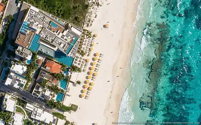 Illustrazione aerea di The Fives Riviera Maya, Puerto Morelos (spiaggia Puerto Morelos Centro), Caraibi messicani