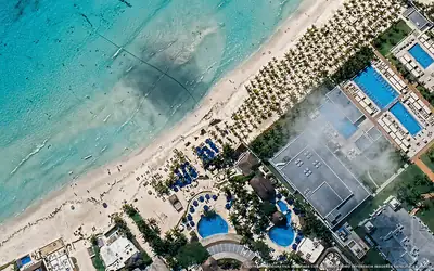 Illustrazione aerea di The Reef Playacar, Playa del Carmen (spiaggia Playacar), Caraibi messicani