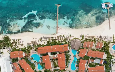 Ilustración aérea de The Royal Cancún All Villas Resort, Cancún (playa Playa Langosta), Caribe Mexicano